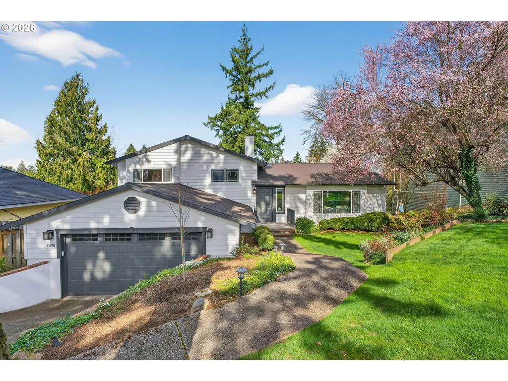 4695 SW Flower Place Portland OR 97221