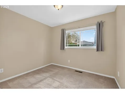 4695 SW Flower Place Portland OR 97221