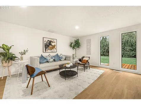 3943 NE Azalea Street Hillsboro OR 97124