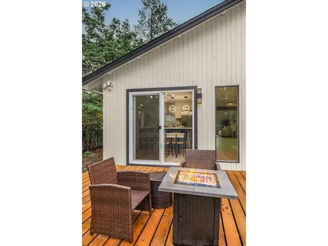 3943 NE Azalea Street Hillsboro OR 97124
