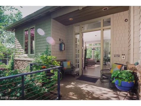6797 SW Sean Michael Place Portland OR 97225