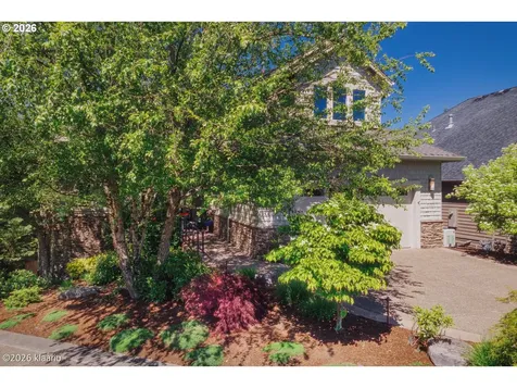 6797 SW Sean Michael Place Portland OR 97225