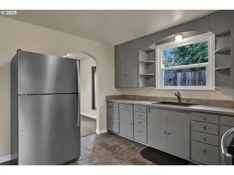 650 Tangent Street Lebanon OR 97355