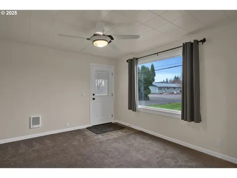 650 Tangent Street Lebanon OR 97355
