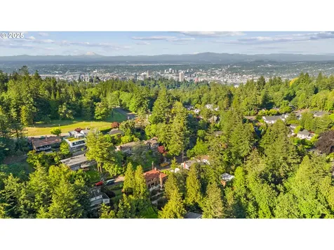 2844 SW Hillsboro Street Portland OR 97239