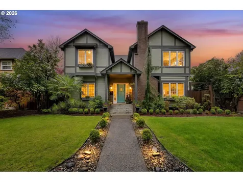 1514 25th Avenue Longview WA 98632