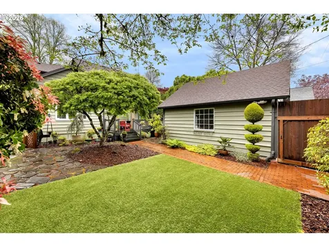 1514 25th Avenue Longview WA 98632