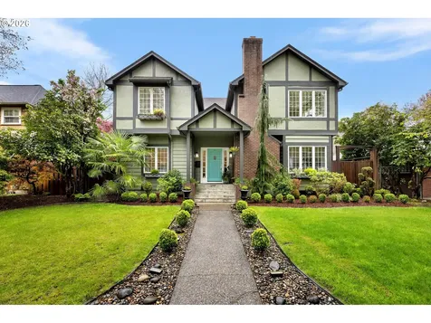 1514 25th Avenue Longview WA 98632
