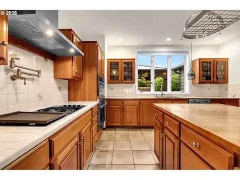 1514 25th Avenue Longview WA 98632