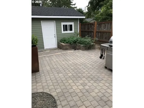 2063 Onyx Street Eugene OR 97403
