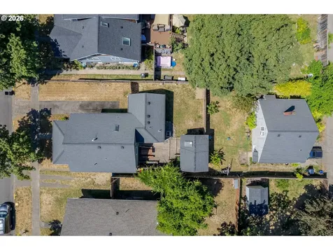 2063 Onyx Street Eugene OR 97403
