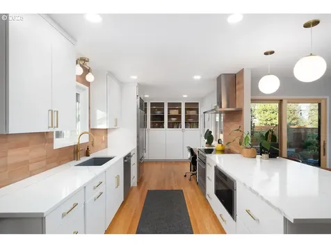 3620 NE 138th Avenue Portland OR 97230
