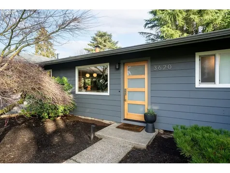 3620 NE 138th Avenue Portland OR 97230