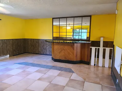 902 Coal Creek Road Longview WA 98632