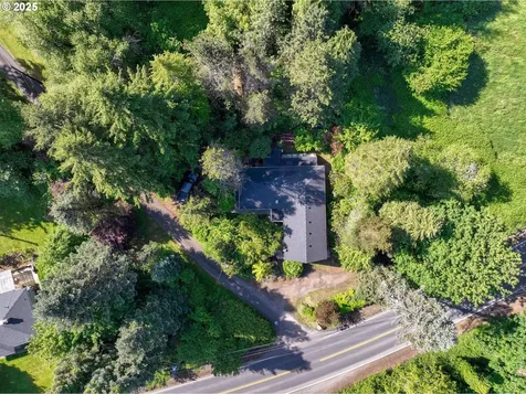 902 Coal Creek Road Longview WA 98632