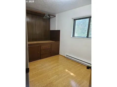 902 Coal Creek Road Longview WA 98632