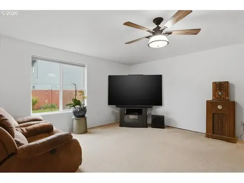 6406 NE 106th Circle Vancouver WA 98686