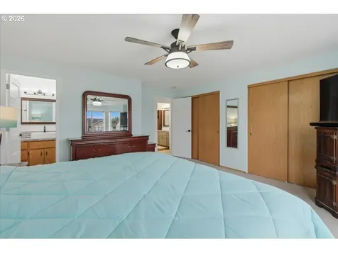 6406 NE 106th Circle Vancouver WA 98686