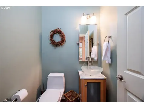 204 NW 93rd Place Portland OR 97229