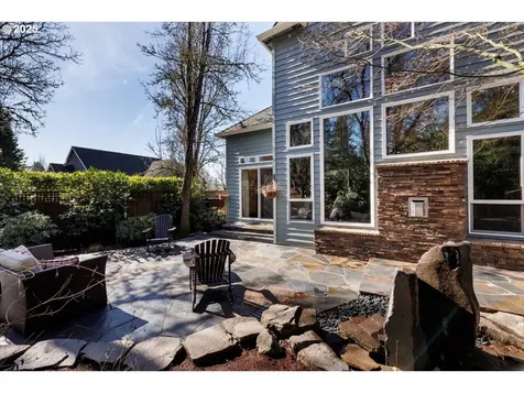 204 NW 93rd Place Portland OR 97229