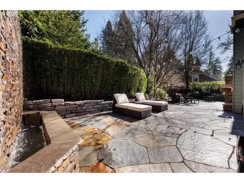 204 NW 93rd Place Portland OR 97229