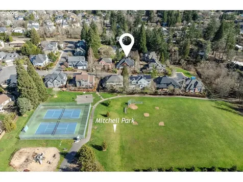 204 NW 93rd Place Portland OR 97229