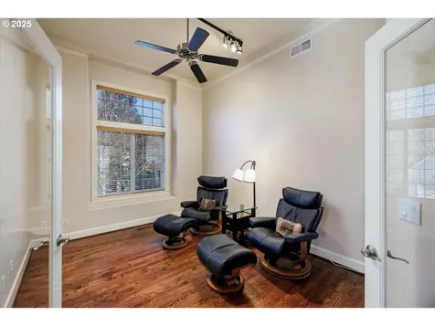 204 NW 93rd Place Portland OR 97229