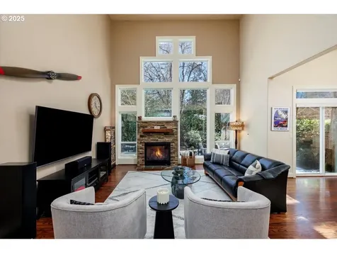 204 NW 93rd Place Portland OR 97229
