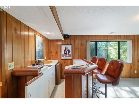2820 SW Garden View Place Portland OR 97225