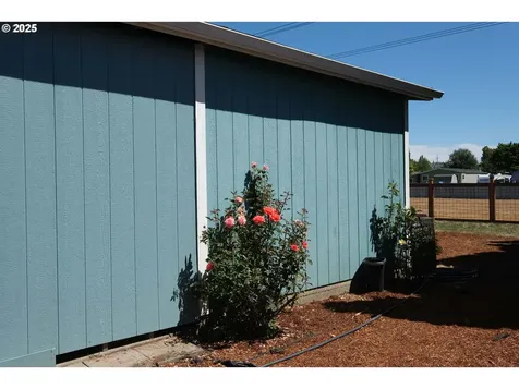 8300 NE Quatama Street Hillsboro OR 97006