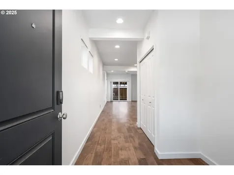 4077 SE Lone Oak Street Hillsboro OR 97123