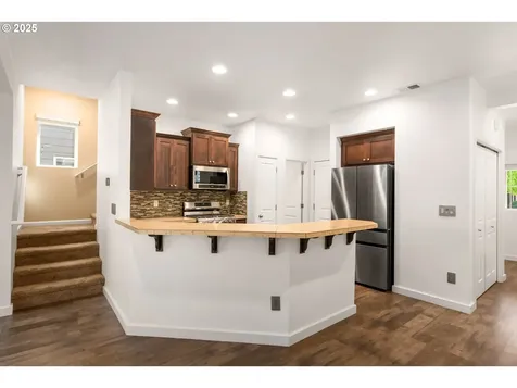 4077 SE Lone Oak Street Hillsboro OR 97123