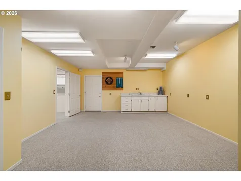 2323 W 28th Avenue Eugene OR 97405