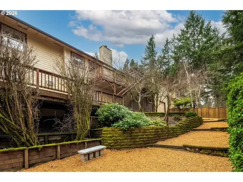 2323 W 28th Avenue Eugene OR 97405