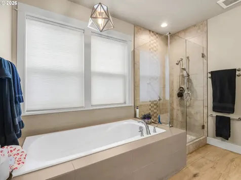 3102 Winkel Way West Linn OR 97068