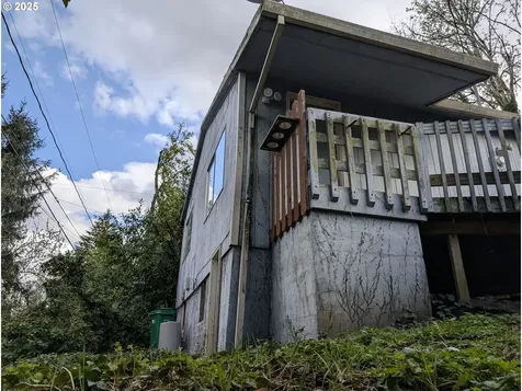 10539 NW 3rd Street Portland OR 97231