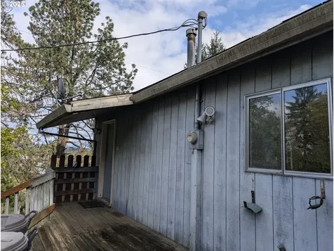 10539 NW 3rd Street Portland OR 97231