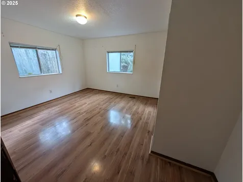 10539 NW 3rd Street Portland OR 97231