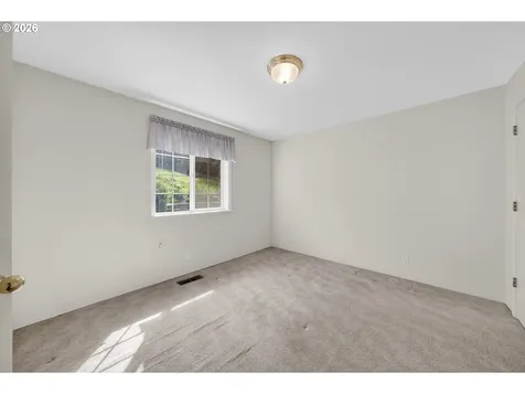 1074 Arburnia Street Myrtle Creek OR 97457