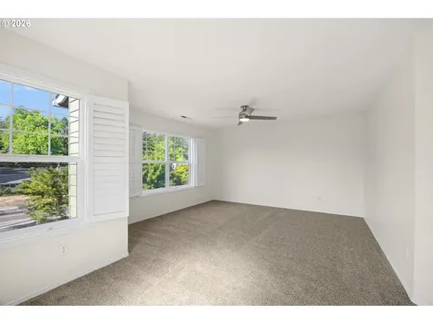 2854 SW Multnomah Boulevard Portland OR 97219