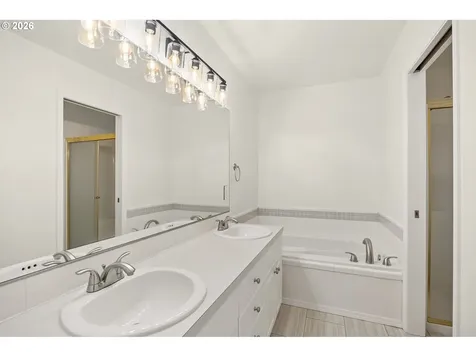 2854 SW Multnomah Boulevard Portland OR 97219
