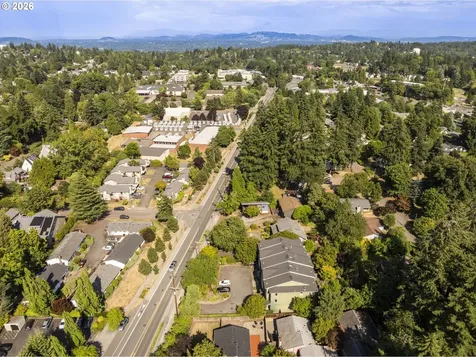 2854 SW Multnomah Boulevard Portland OR 97219