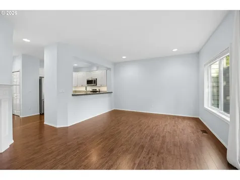 2854 SW Multnomah Boulevard Portland OR 97219