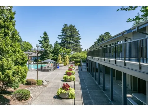 14873 NE Tillamook Street Portland OR 97230