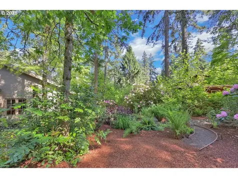 2677 Garfield Street Eugene OR 97405