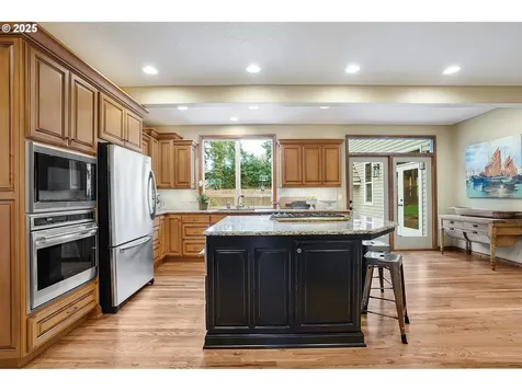16370 SW Rhus Court Portland OR 97224