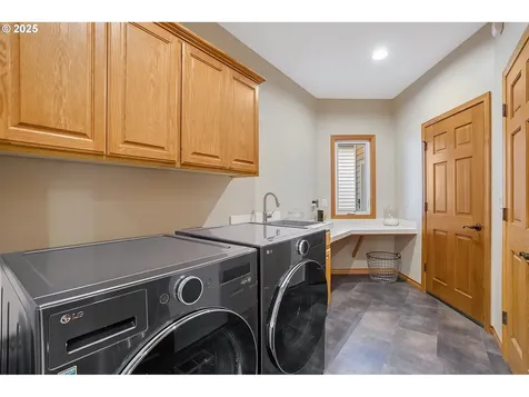 16370 SW Rhus Court Portland OR 97224