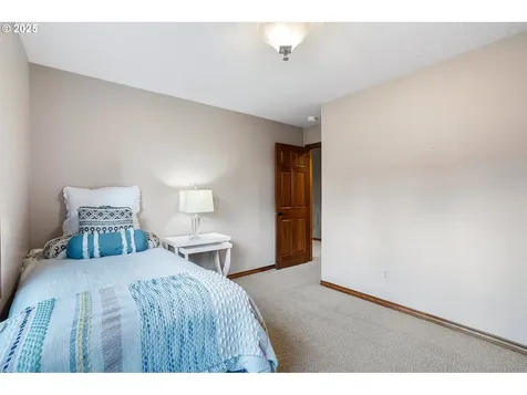 16370 SW Rhus Court Portland OR 97224