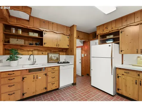 2409 NE 32nd Avenue Portland OR 97212