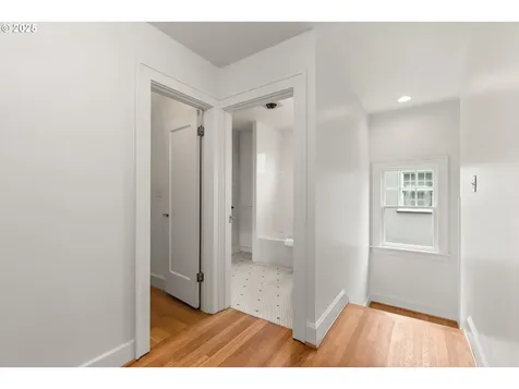 2409 NE 32nd Avenue Portland OR 97212